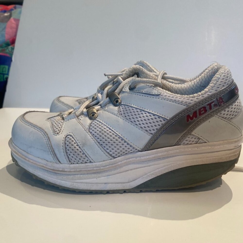 MBT Vintage size 5.5 women